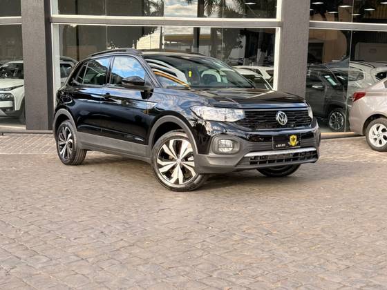 VOLKSWAGEN T-CROSS 1.0 200 TSI TOTAL FLEX COMFORTLINE AUTOMÁTICO VOLKSWAGEN T-CROSS 1.0 200 TSI TOTAL FLEX COMFORTLINE AUTOMÁTICO